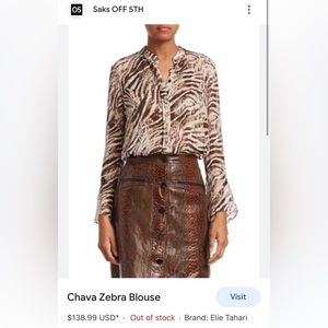 Elie Tahari Button down patterned top